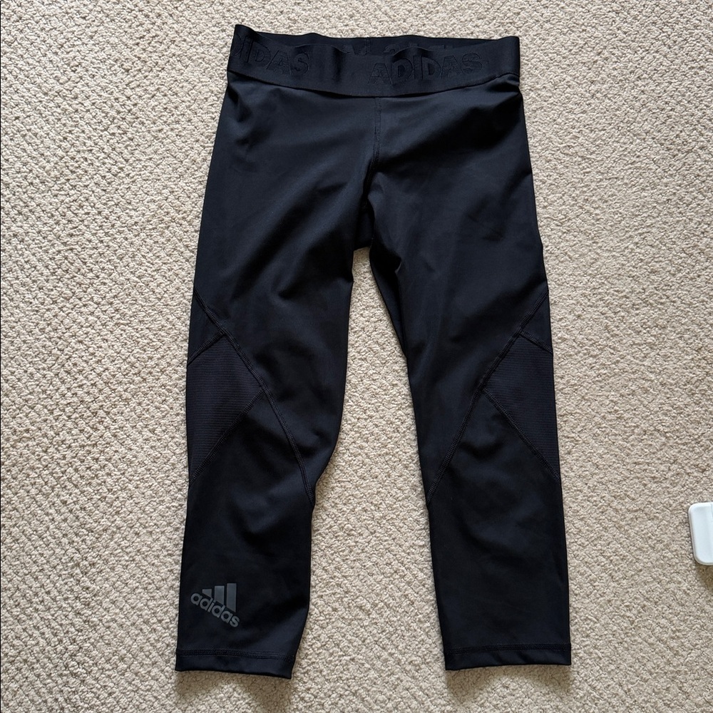 NEW Adidas black legging